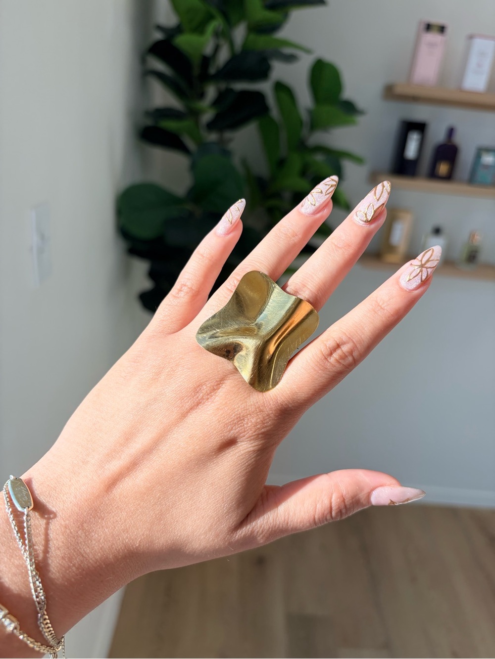 Modern Waved Gold Statement Ring for Women
